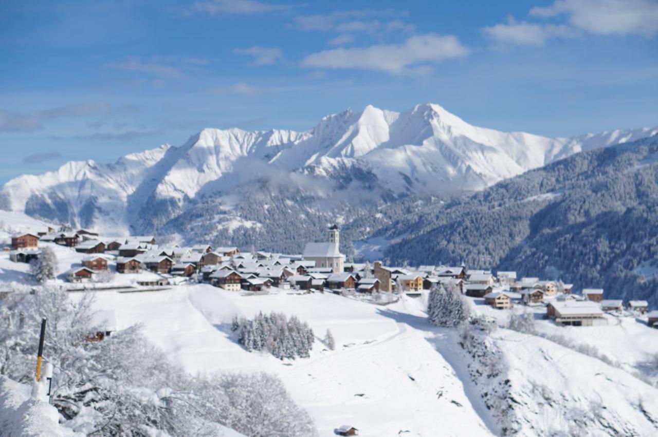 Hotel Alpina Lumbrein エクステリア 写真